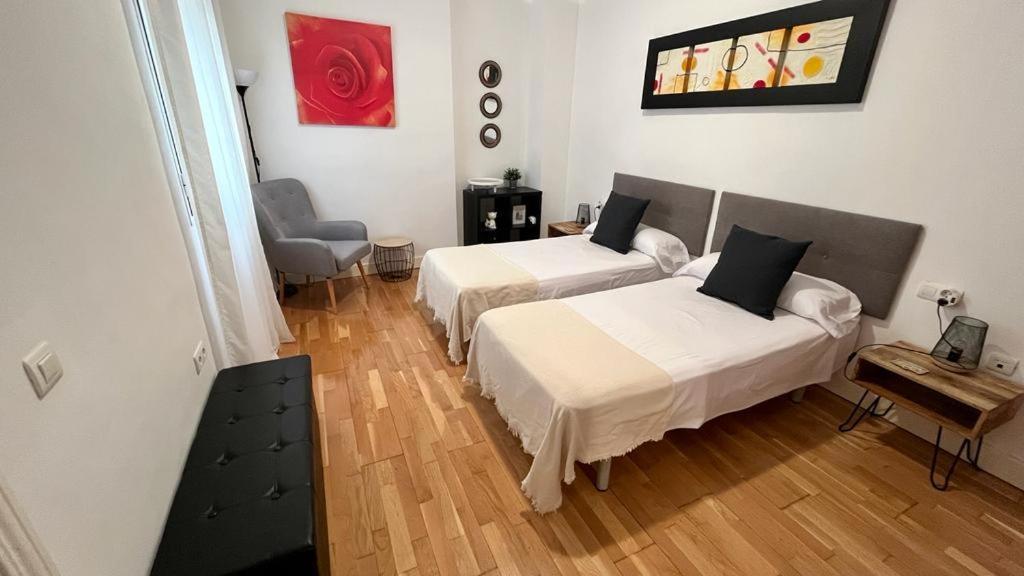Picassia Home Malaga Center エクステリア 写真